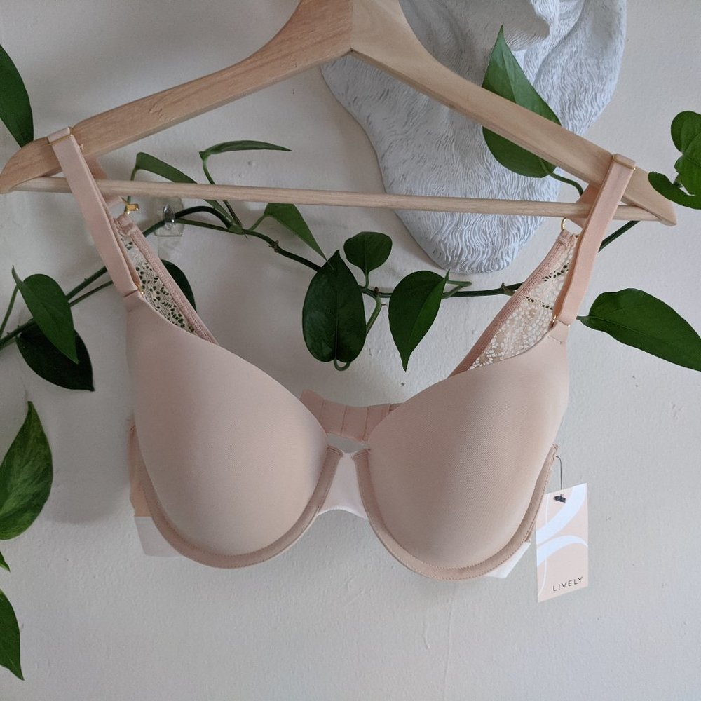 Lively The T-Shirt Bra 34D